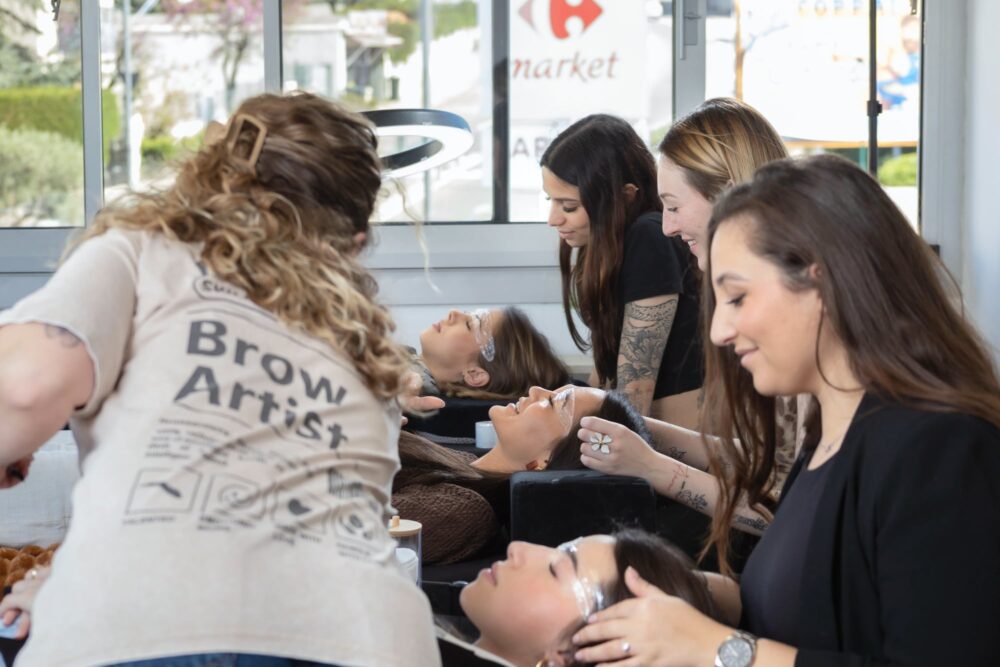 Formation Browlift, Restructuration et Teinture Hybride hero